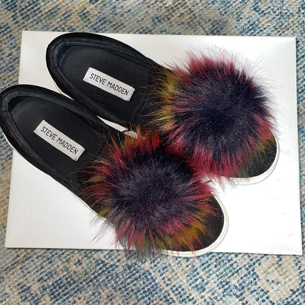 Steve Madden slip on sneaker with Pom Pom